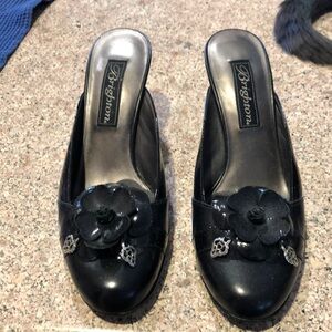 Brighton size 6 shoes